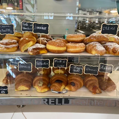 Morelli Frühstückspension Numana